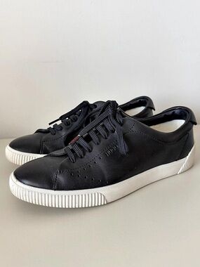 HUGO Women’s Black Leather Lace Up Sneakers Size 7